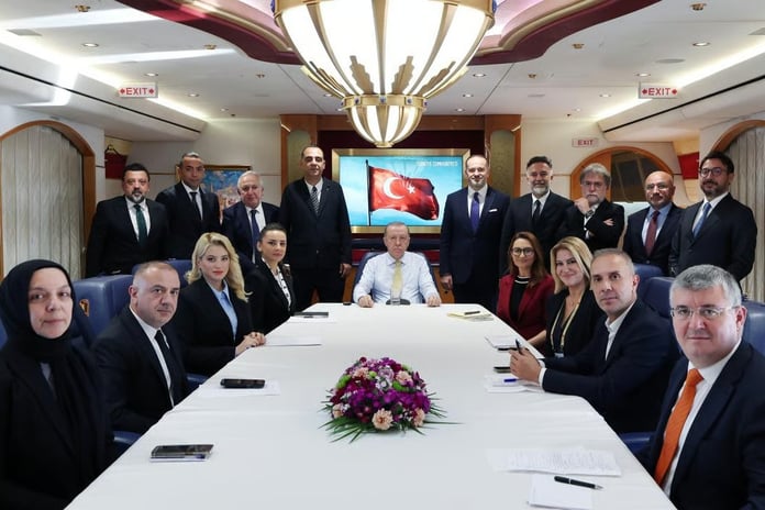 Cumhurbaşkanı Erdoğan: Kuzey Kıbrıs'a 
yan bakmayız, kirli oyunları bozacağız