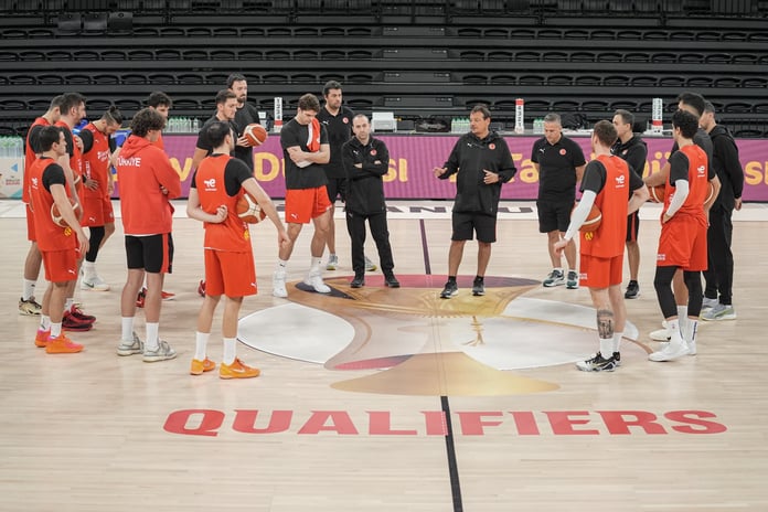 Milli takımda saygı ortamı