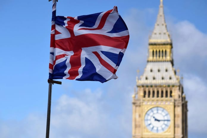 İngiltere suç işleyen yabancıların sınır dışı politikasını 23 ülkeye genişletti