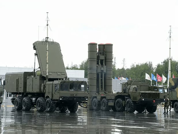 Rusya, S-400 ve S-350 hava savunma sistemlerinin üretimini artırıyor