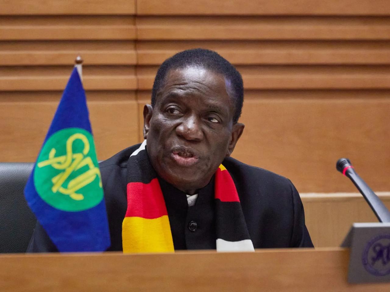 Zimbabve ABD'nin yeni tarifelerine boyun eğdi