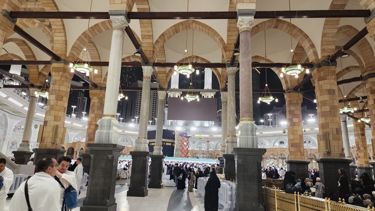 Kabe-i Muazzama’nın dış duvarları bakıma alındı