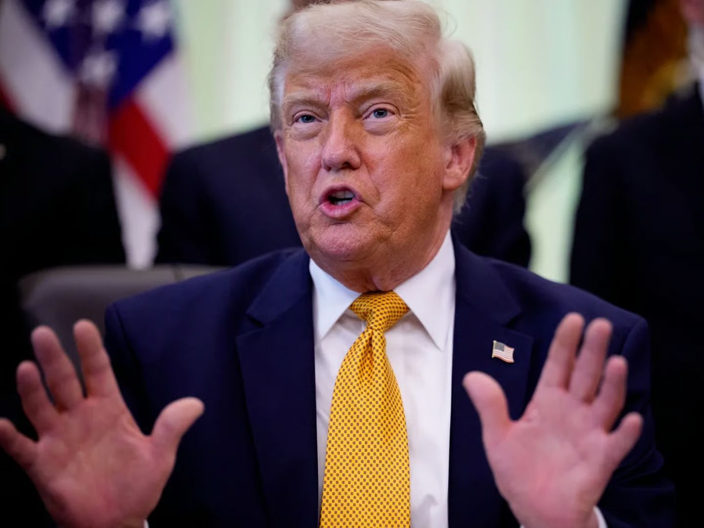 ABD Senatosu’ndan Trump’ın İran politikasına fren