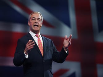 Reform UK Leader Nigel Farage Resigns Amid Investigation
