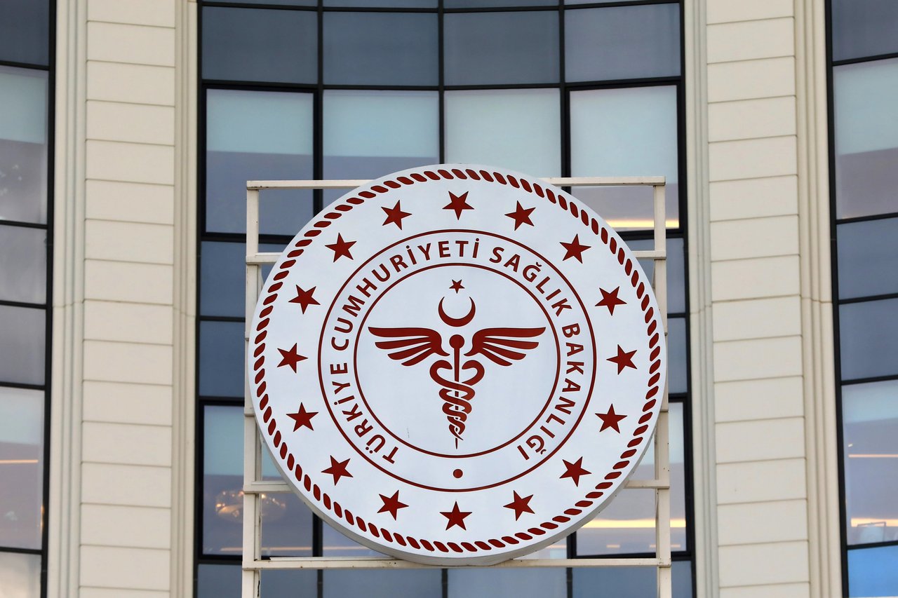 Sözleşmeli sağlık personeli alımı Resmi Gazete