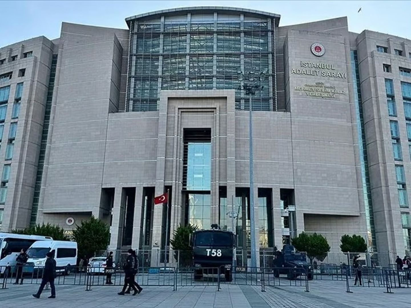 İstanbul'daki adliyelerde 2025 yılında 1 milyona yakın dosyada karar çıktı