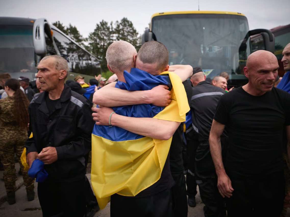 Ukraine Completes Largest POW Exchange With Russia