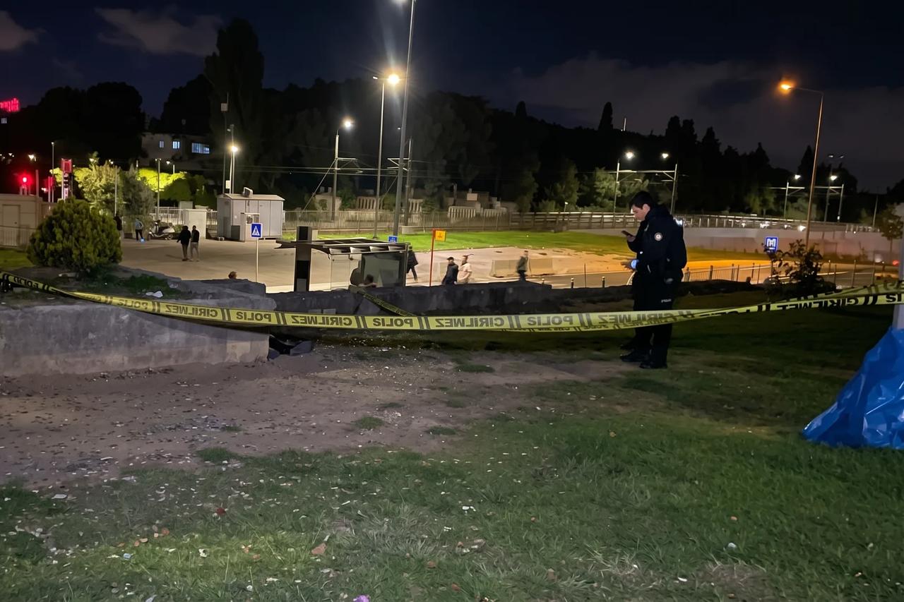 Zeytinburnu'nda surlarda erkek cesedi bulundu