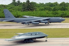 ABD'nin Hint Okyanusu’ndaki bombardıman uçağı sayısı 10'a çıktı