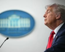 Trump ABD'yi nasıl otokrasiye doğru sürüklüyor?