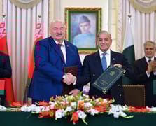 Pakistan ve Belarus, savunma ve bilişim teknolojileri konularında işbirliğini artırmayı görüştü