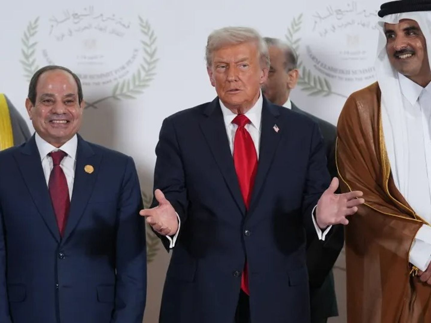 Trump'tan İsrail'e yeniden saldırı sinyali: tek bir sözümle savaşa dönerler