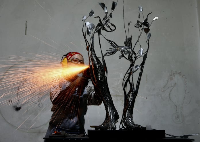 İnternet üzerinden sanatseverlere ulaşıyor