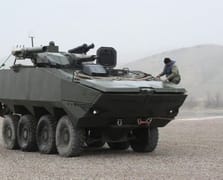 Kazakistan, amfibi zırhlı aracına kamikaze İHA entegre etti