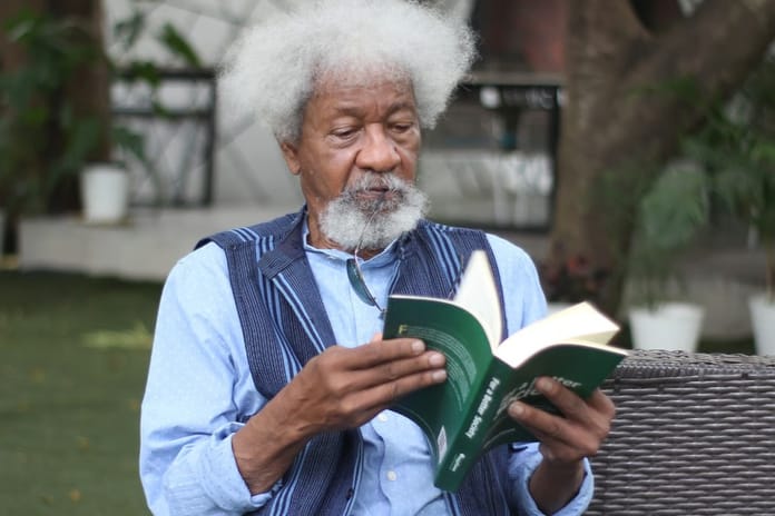ABD Nobel ödüllü Nijeryalı yazar Wole Soyinka’nın vizesini iptal etti