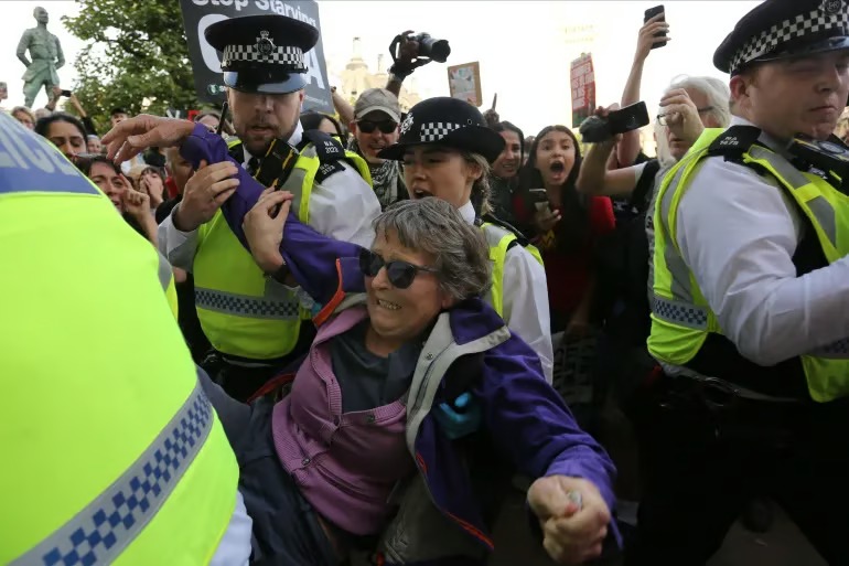 UK Police Arrest Nearly 900 at Pro-Palestine Rally