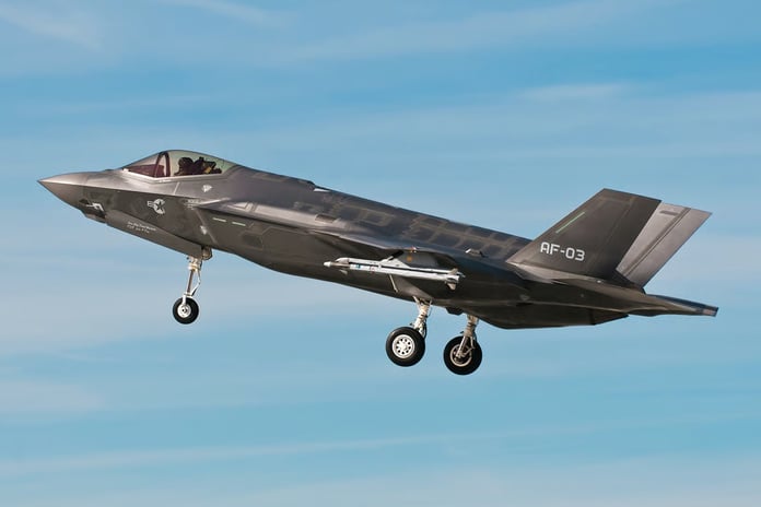 İngiltere hükümetine İsrail’e jet parçası ihracatını durdurması için dava açıldı