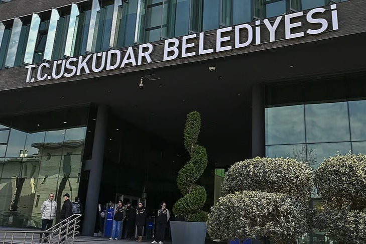Üst düzey yönetici ve müdürler tutuklandı