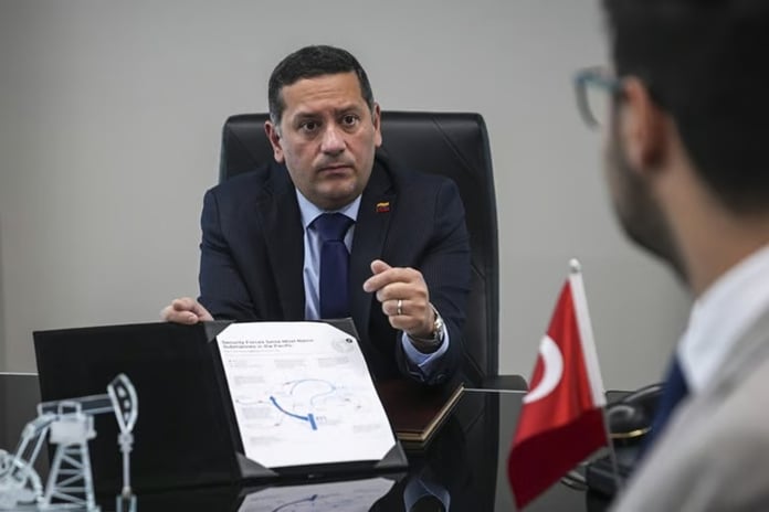 "ABD'nin hedefi uyuşturucuyla mücadele değil işgal"