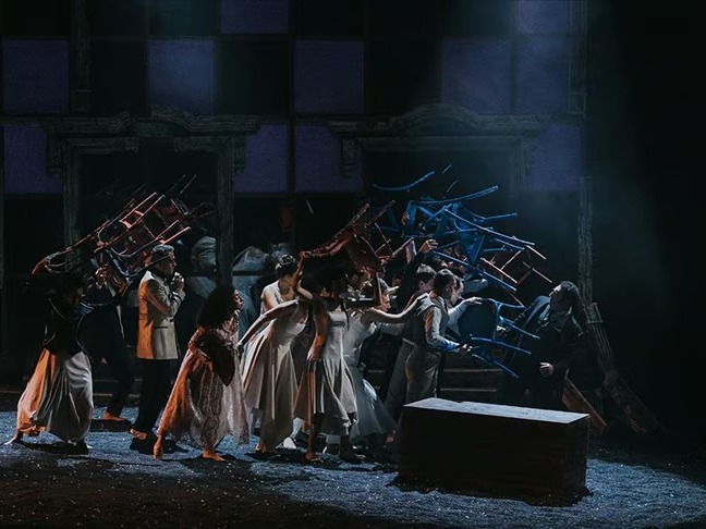 Kocaeli Tiyatrosu "Savaş ve Barış"la Rusya'da