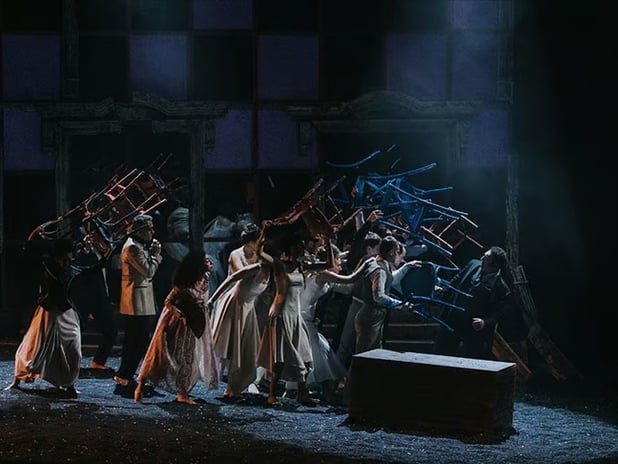 Kocaeli Tiyatrosu "Savaş ve Barış"la Rusya'da