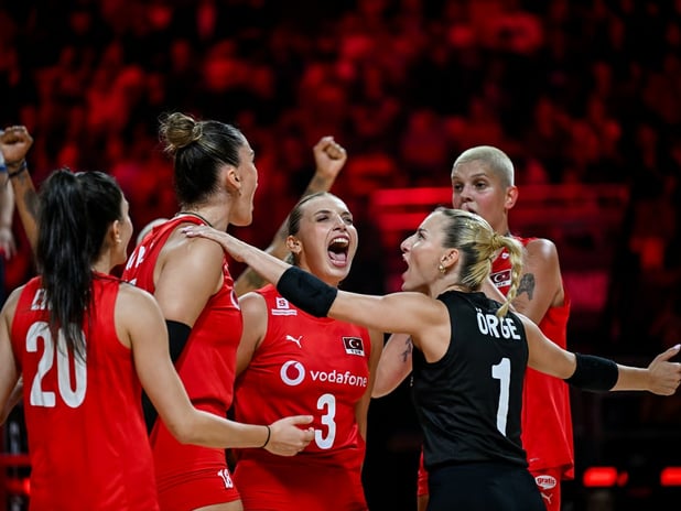 Filenin Sultanları, Dünya Şampiyonası'na galibiyetle başladı