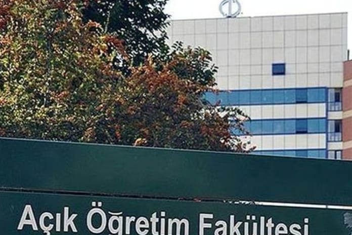 AÖF kayıt yenileme ne zaman, başladı mı? Anadolu Üniversitesi ile AÖF kayıt yenileme tarihleri