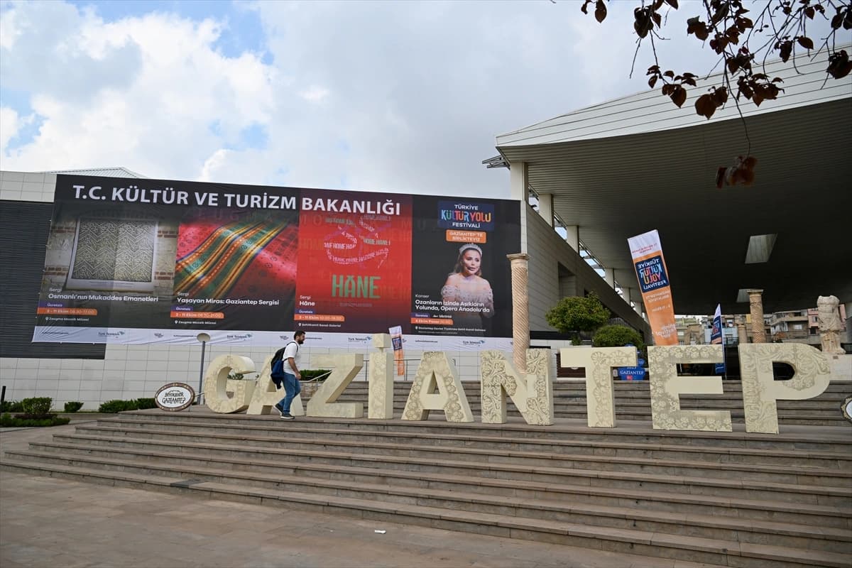 Zeugma’da dört sergi açıldı