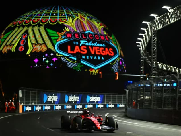 Formula 1'de unvan savaşı Las Vegas'ta!