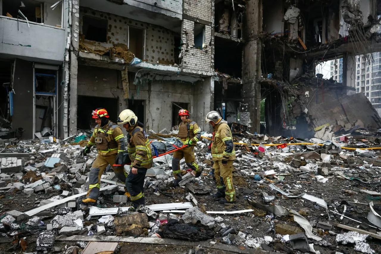 Rusya NATO Zirvesi öncesi Kiev'i vurdu