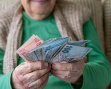 Ev hanımlarına erken emeklilikte geri sayım başladı!