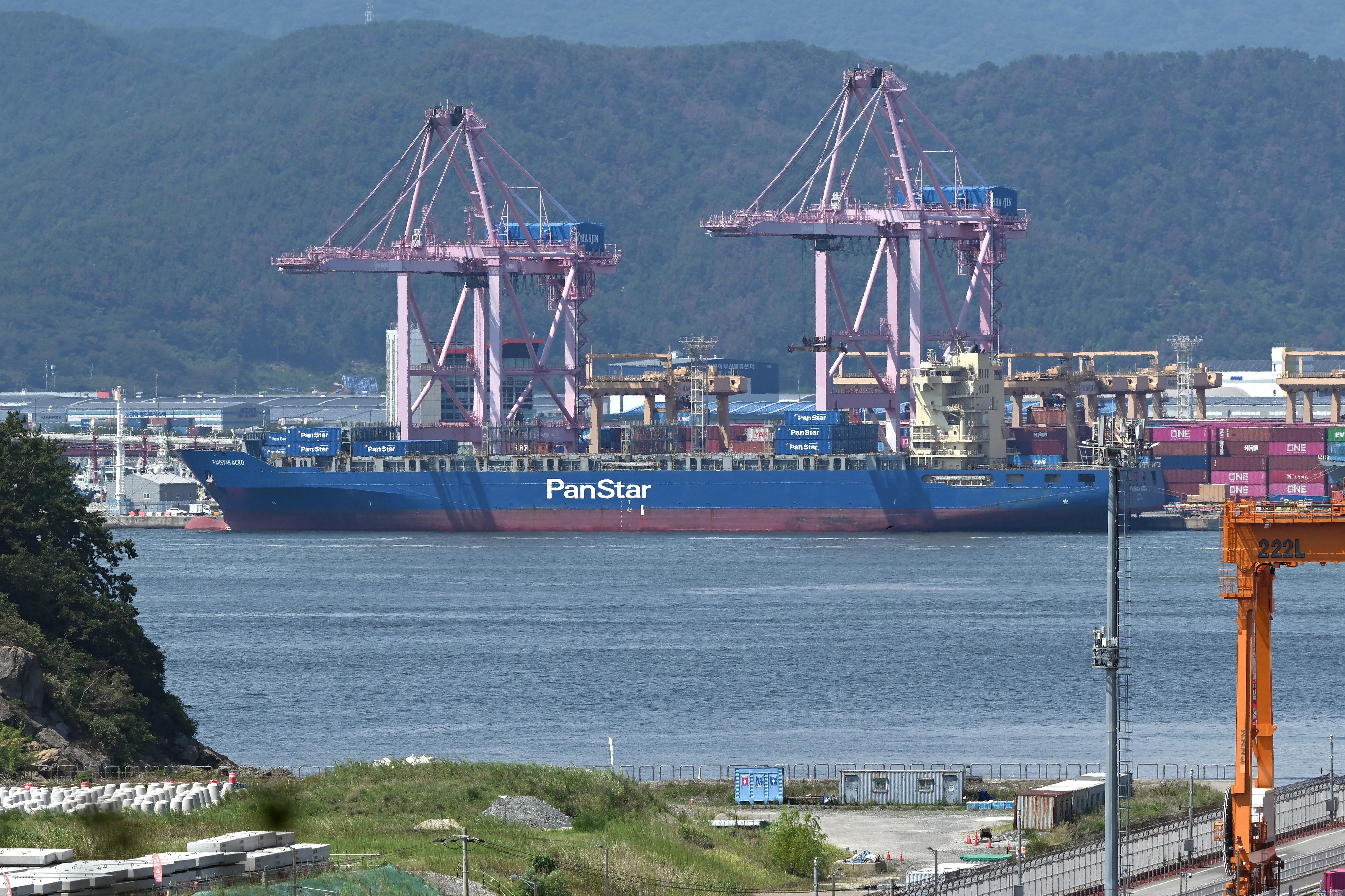 South Korea Tests Arctic Route to Europe