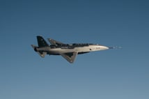 YFQ-44A tek uçuşta iki farklı otonomi yazılımıyla test edildi