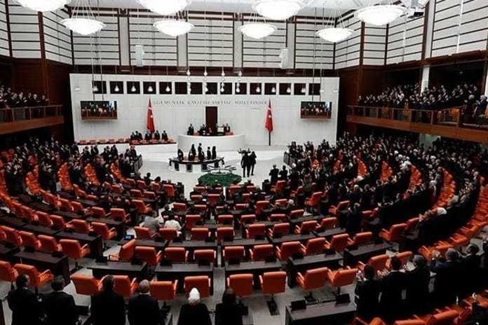 Türkiye'de siyasi partilerin üye sayıları güncellendi