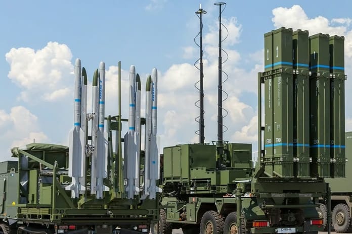 Almanya’da hükümet yeni yasa tasarısı ile daha hızlı silahlanmayı hedefliyor