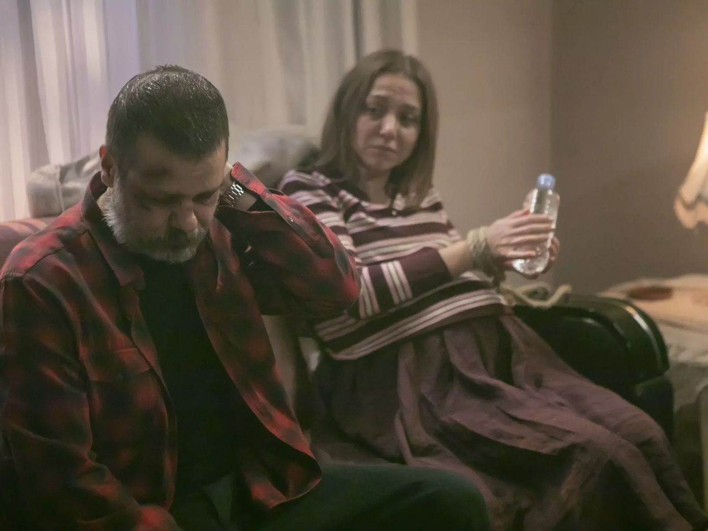 Arka Sokaklar 725. bölüm full izle | Kanal D ile Arka Sokaklar son bölüm izle