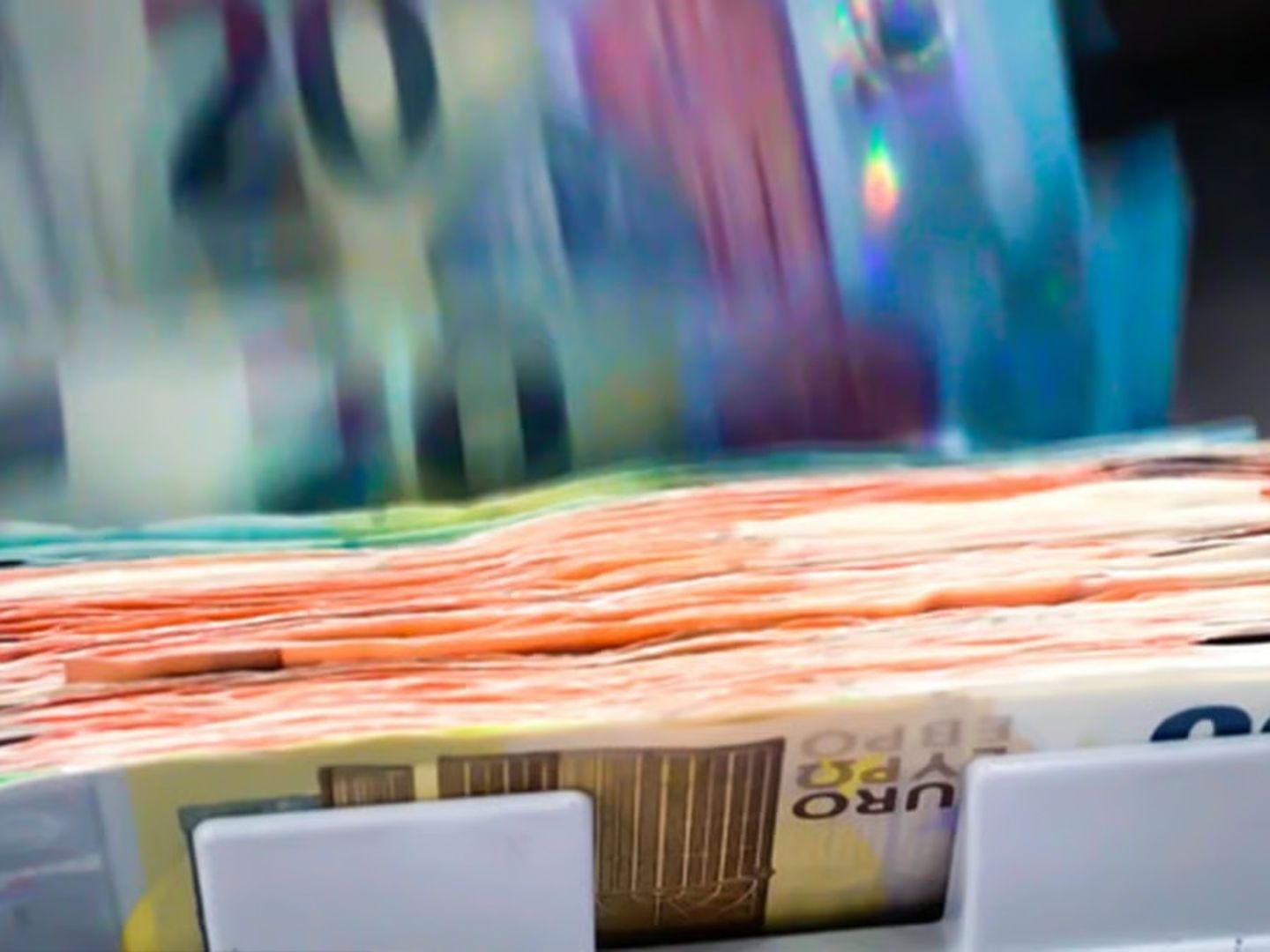 En değerli para birimi belli oldu! Ne dolar ne euro…