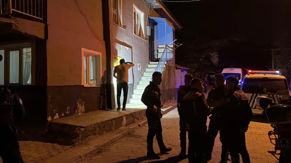 Pompalı tüfekle komşularına ateş açtı! 13 yaşındaki çocuk da yaralandı