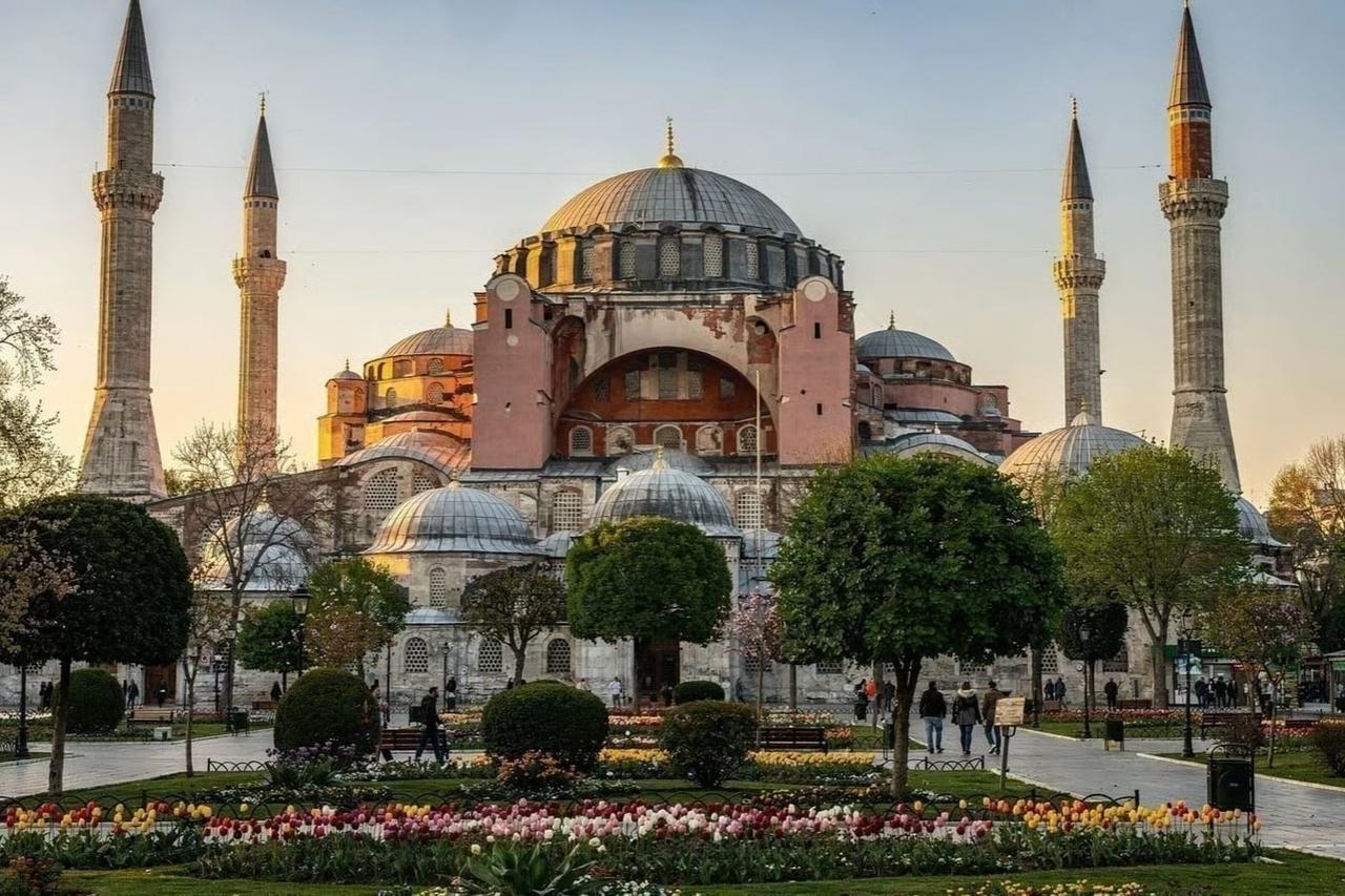 Ayasofya 6 yılda 30 milyon ziyaretçiyi ağırladı