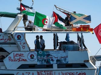 Israel Deports 131 Gaza Flotilla Activists to Jordan