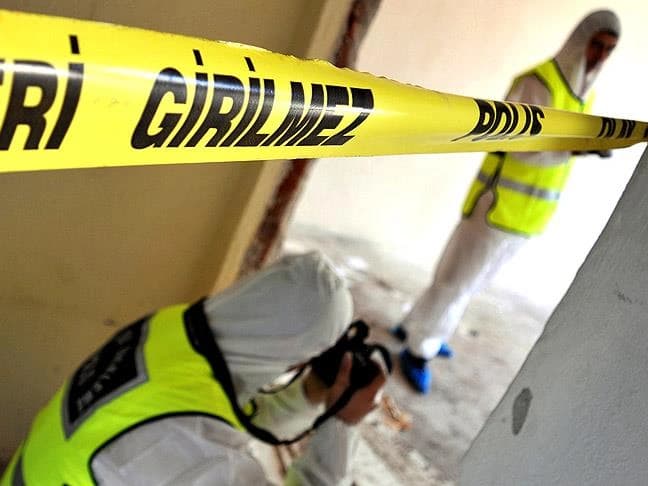 Önce eşini sonra baldızını hedef aldı