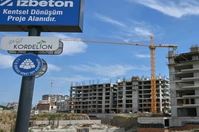 İzmir'deki "kooperatif" davasında 3 tahliye kararı