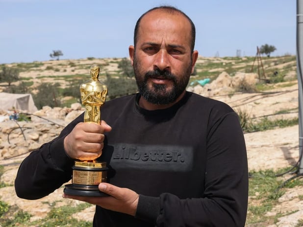 Oscar ödüllü yönetmen Hamdan Ballal’ın evine saldırı