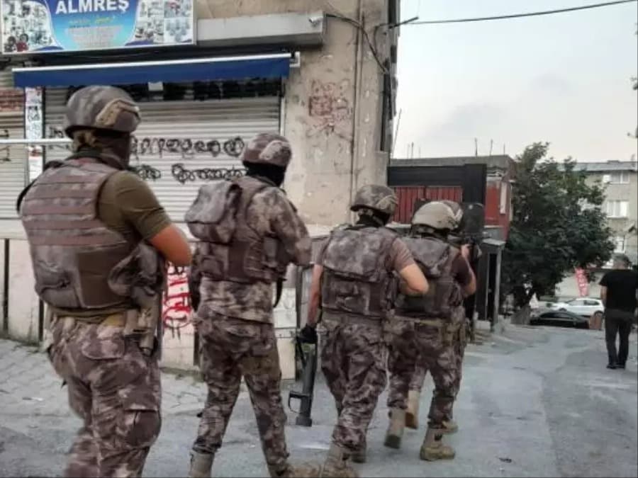 Esenyurt'ta uyuşturucu operasyonu