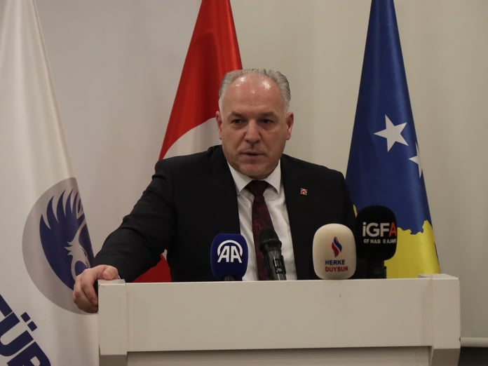 Kosova'da ilk kez bir Türk Başbakan Yardımcısı oldu