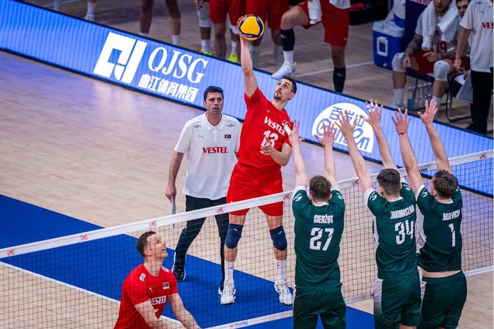 A Milli Erkek Voleybol Takımı, Milletler Ligi üçüncü maçında Polonya'ya mağlup oldu