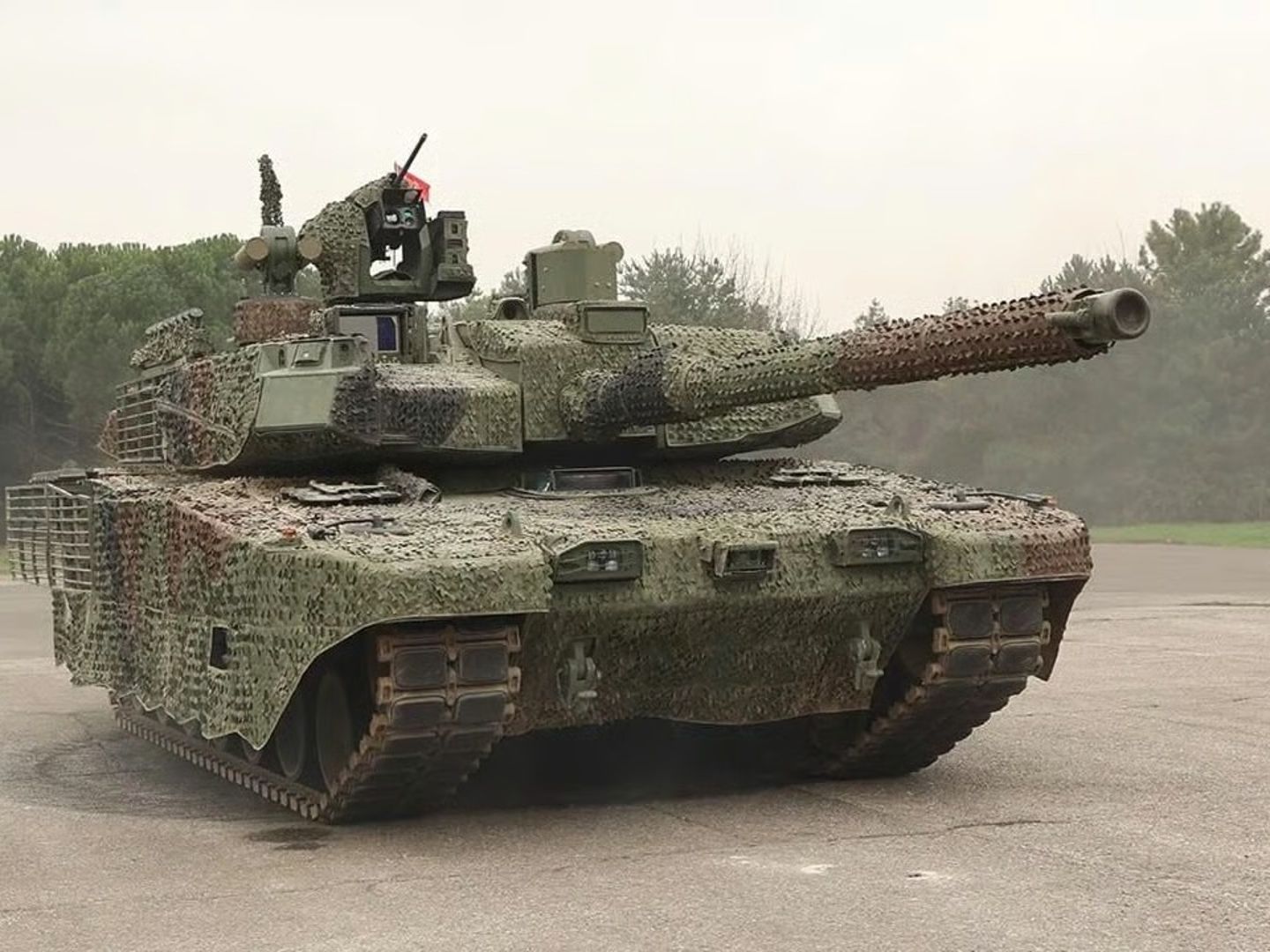 ALTAY tankı teslim edildi: Yerli sistemlerle donatılan yeni nesil güç