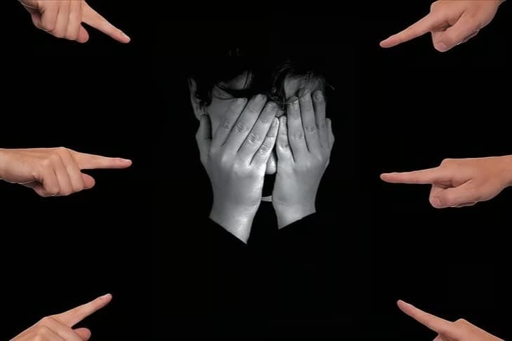Okullarda 'Veli Akademisi' dönemi! Akran zorbalığına karşı veliler de sınıfa giriyor