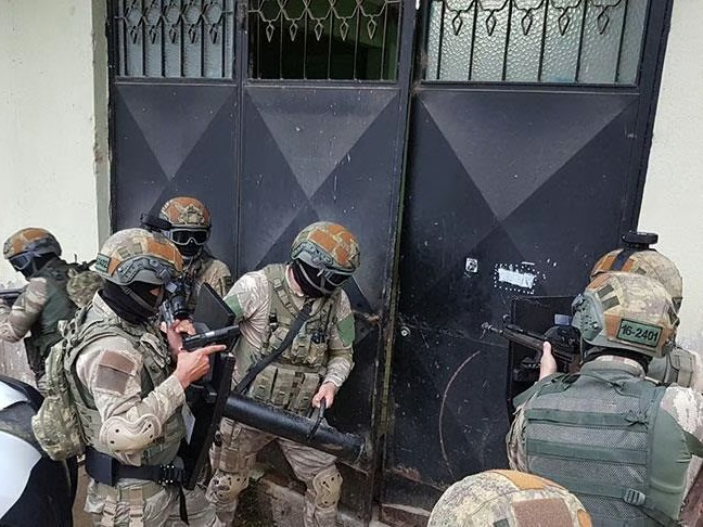 10 ilde 5 organize suç örgütüne dev operasyon