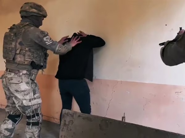 İstanbul'da yasa dışı bahis operasyonu: 4,6 milyar TL hesap hareketi, 33 şüpheli yakalandı